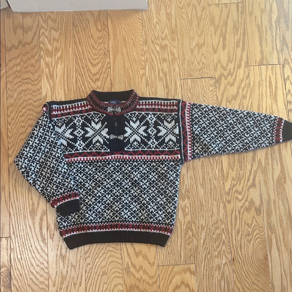 Cozy Black and Red Patterned Kids Sweater